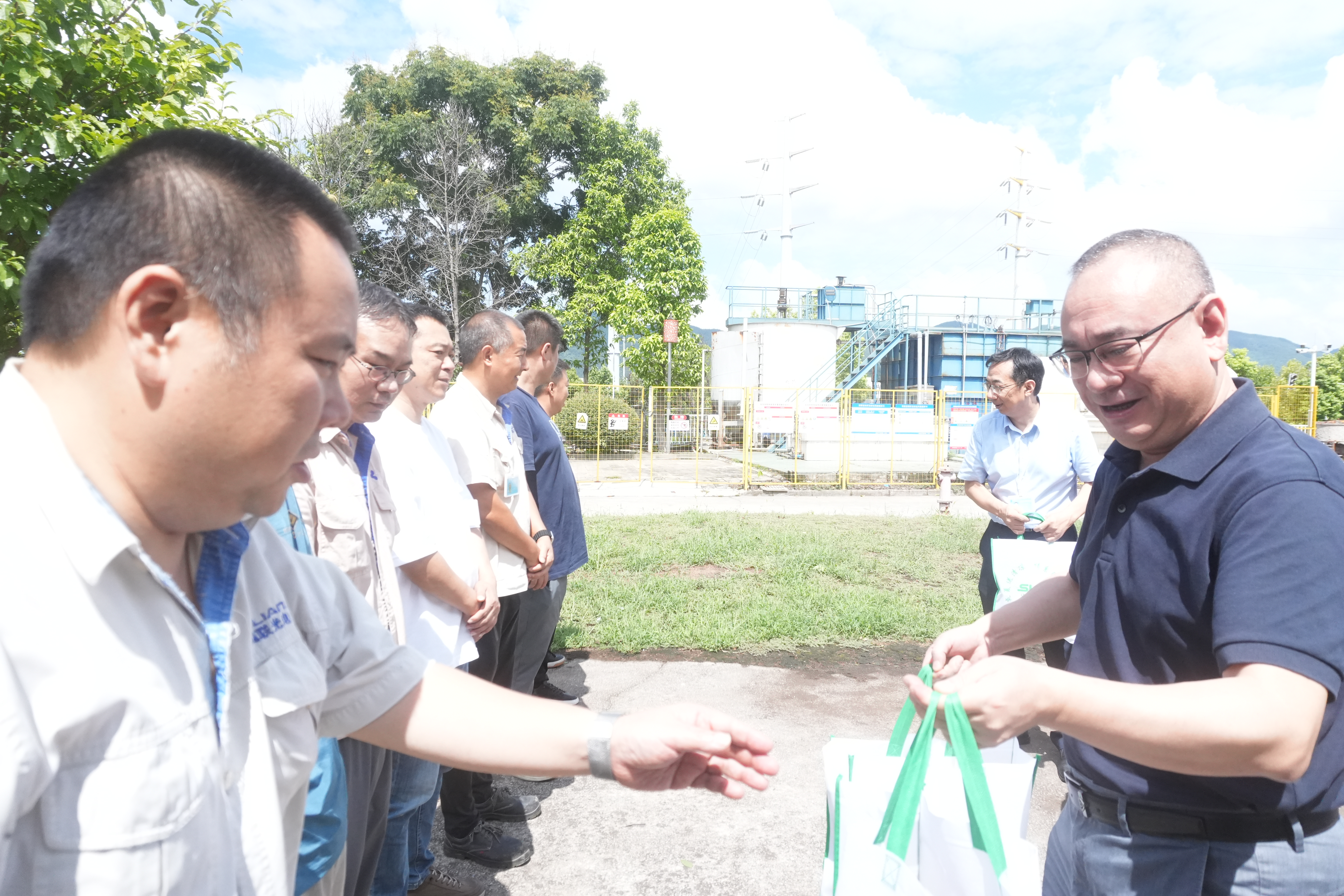 1755678929652237.png 圖片2.png